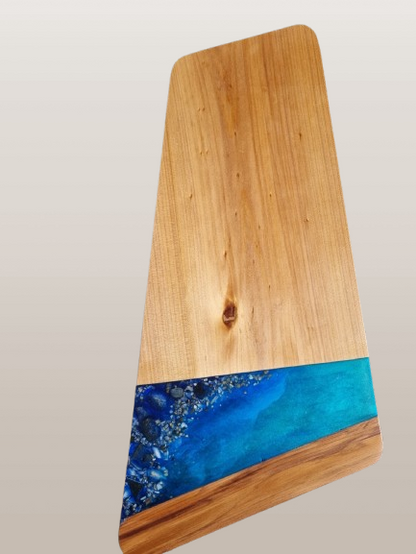** On Consignment ** Kauri and Rimu with ocean resin inlay